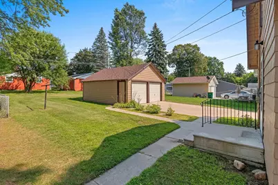 317 Lau Street, Green Bay, WI 54302 - Photo 32
