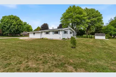 2309 Mary Avenue, New Holstein, WI 53061 - Photo 32