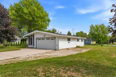 2309 Mary Avenue, New Holstein, WI 53061 - Photo 2