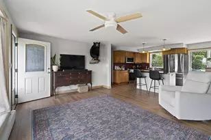 3656 Humboldt Rd, Green Bay, WI 54311 - Photo 6