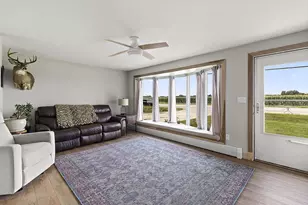 3656 Humboldt Rd, Green Bay, WI 54311 - Photo 4