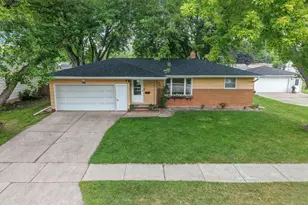 742 Westwood Dr, De Pere, WI 54115 - Photo 38