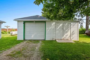 W2560 Half Mile Rd, Pulaski, WI 54162 - Photo 6