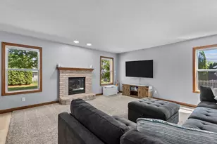W5876 Blue Bonnet Dr, Appleton, WI 54915 - Photo 28