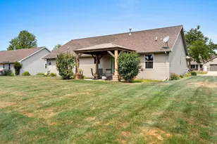 3487 Chatsworth Dr, Green Bay, WI 54313 - Photo 36