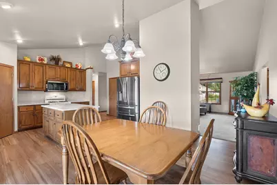3487 Chatsworth Drive, Green Bay, WI 54313 - Photo 16
