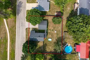 215 7th St, Oconto, WI 54153 - Photo 32