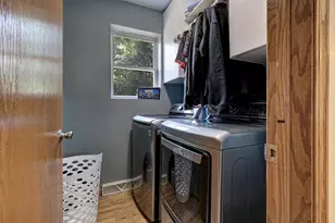 215 7th St, Oconto, WI 54153 - Photo 14