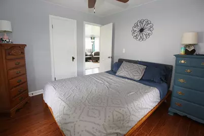 1402 W Murdock Avenue, Oshkosh, WI 54901 - Photo 12