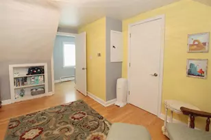 1402 W Murdock Ave, Oshkosh, WI 54901 - Photo 16