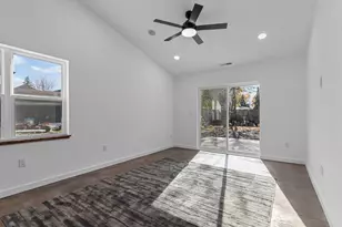 936 Oneida St, Menasha, WI 54952 - Photo 6