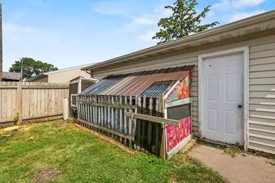 1019 Desnoyer Street, Kaukauna, WI 54130 - Photo 30