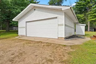 N8325 N River Rd, Stephenson, MI 49887 - Photo 34