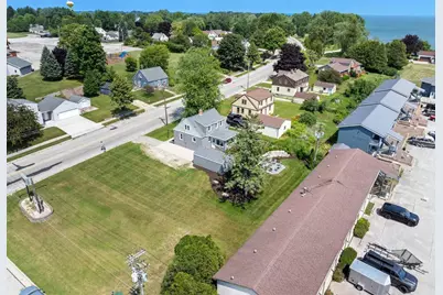 84 E North Water Street, Algoma, WI 54201 - Photo 30