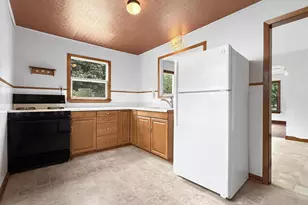 1900 16th Ave, Menominee, MI 49858 - Photo 8