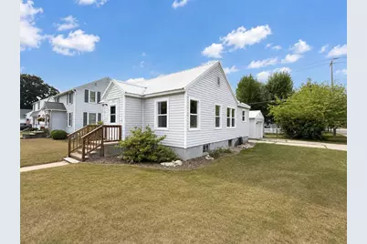 1900 16th Avenue, Menominee, MI 49858 - Photo 2