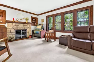 817 Spring St, Kaukauna, WI 54130 - Photo 4