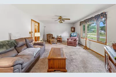 1904 Dakota Court, Arkdale, WI 54613 - Photo 8
