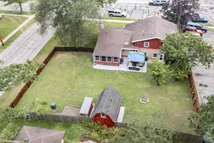 119 W Badger St, Waupaca, WI 54981 - Photo 8