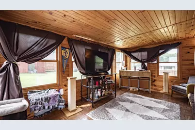 119 W Badger Street, Waupaca, WI 54981 - Photo 14