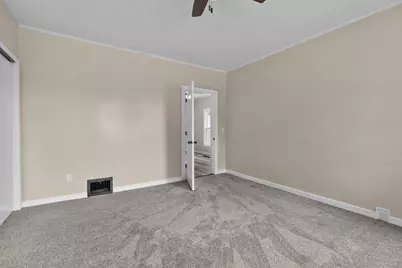 1025 School Avenue, Oshkosh, WI 54901 - Photo 10