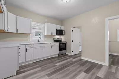 1025 School Avenue, Oshkosh, WI 54901 - Photo 14