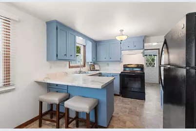 1344 Hastings Street, Green Bay, WI 54301 - Photo 2