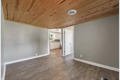 524 S 6th Street, De Pere, WI 54115 - Photo 2