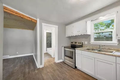 524 S 6th Street, De Pere, WI 54115 - Photo 8