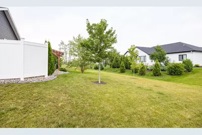 2901 E Turquoise Lane, Appleton, WI 54913 - Photo 30