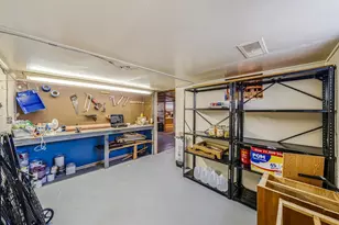 1918 Alaska St, Oshkosh, WI 54902 - Photo 30