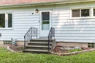 1918 Alaska St, Oshkosh, WI 54902 - Photo 38