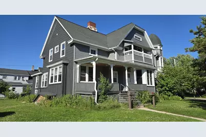 803 N Broadway, Green Bay, WI 54303 - Photo 8