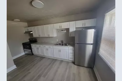 803 N Broadway, Green Bay, WI 54303 - Photo 26
