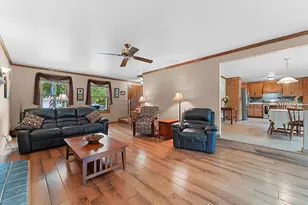 3008 Brighton Pl, Green Bay, WI 54311 - Photo 12