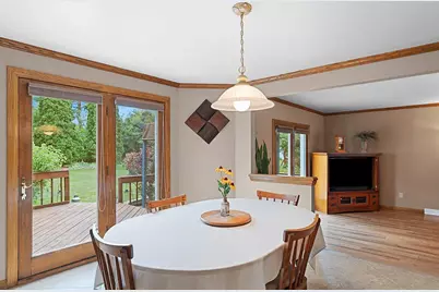 3008 Brighton Place, Green Bay, WI 54311 - Photo 8