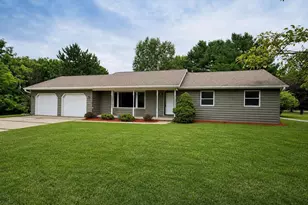 2100 Westline Rd, Green Bay, WI 54313 - Photo 1