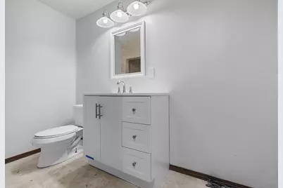 2100 Westline Road, Green Bay, WI 54313 - Photo 30