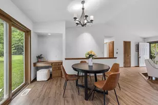 2100 Westline Rd, Green Bay, WI 54313 - Photo 14