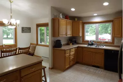 209 Windfield Court, Wrightstown, WI 54180 - Photo 8