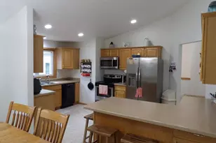 209 Windfield Ct, Wrightstown, WI 54180 - Photo 6