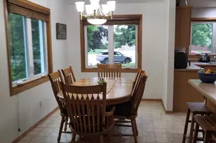 209 Windfield Ct, Wrightstown, WI 54180 - Photo 10