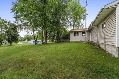 2420 Monroe Street, New Holstein, WI 53061 - Photo 6