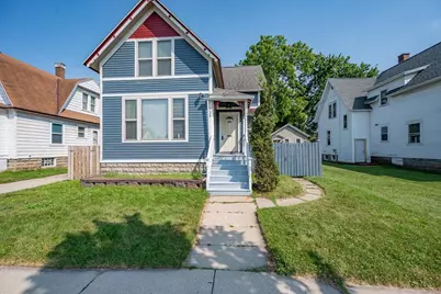125 S Quincy Street, Green Bay, WI 54301 - Photo 1