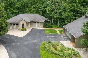 4430 Country Aire Ct, Hobart, WI 54155 - Photo 76