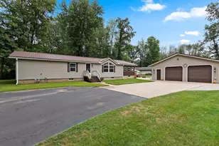 W4933 Woodland Rd, Bonduel, WI 54107 - Photo 2