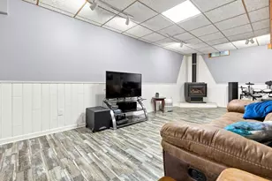 2420 Brantwood Dr, Neenah, WI 54956 - Photo 40