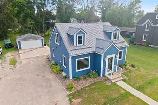 172 Williams St, Pulaski, WI 54162 - Photo 54