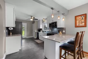 172 Williams St, Pulaski, WI 54162 - Photo 14