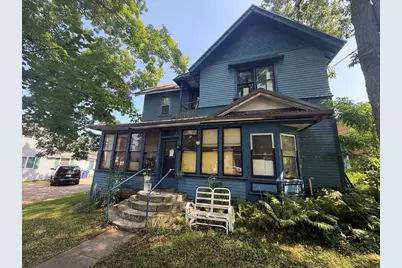 312 E Garfield Avenue, Marion, WI 54950 - Photo 2
